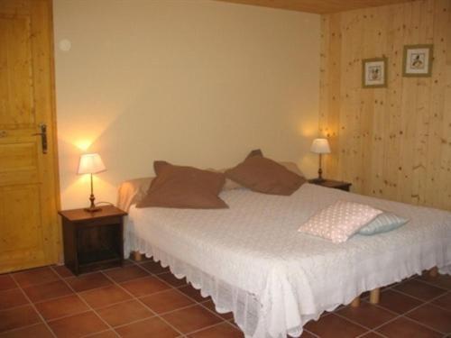 La Ferme Du Chapi Hotel Saint-Laurent-dʼOingt Quarto foto